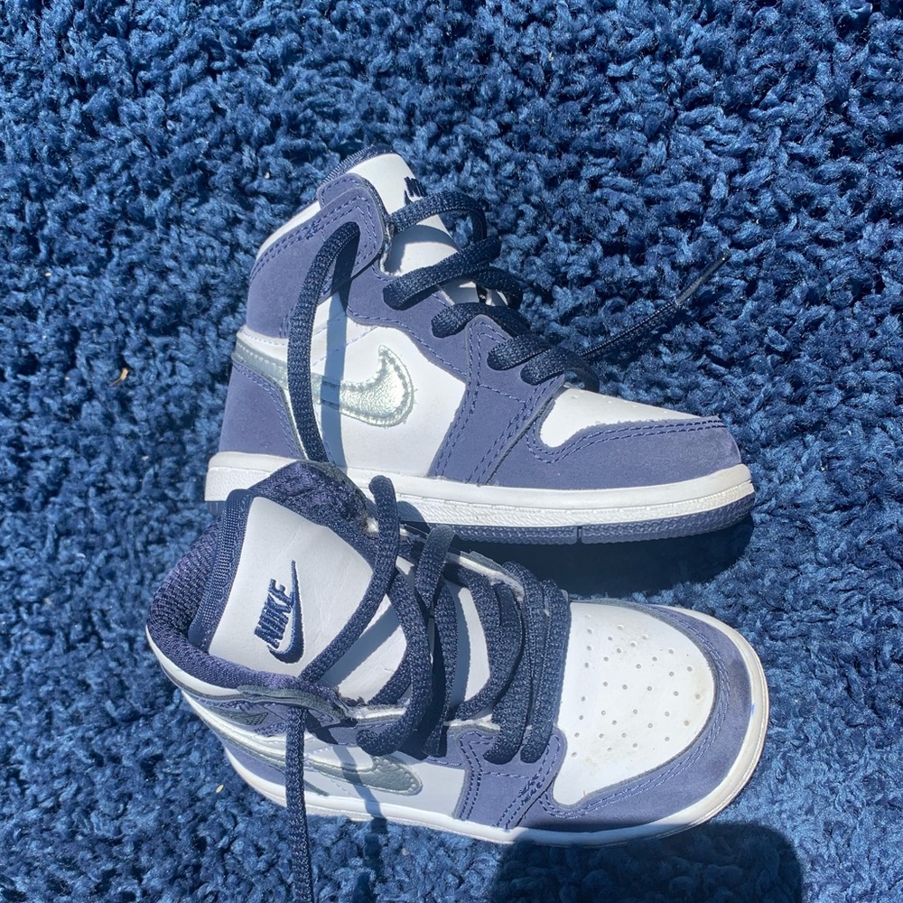 Nike Jordan 1’s